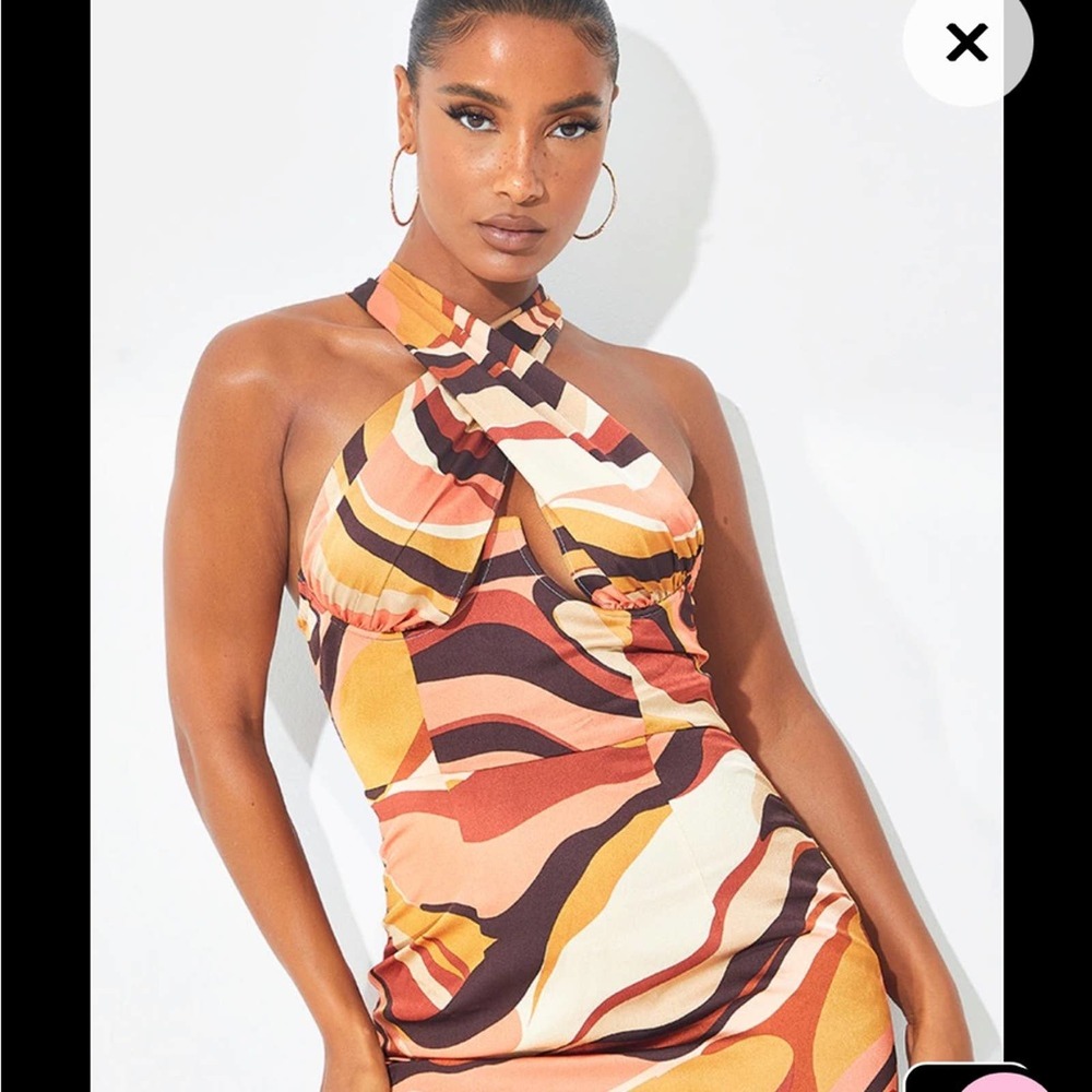 NWT Pretty Little Thing Abstract Mini Dress - Picture 2 of 9